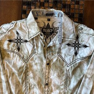 ROAR Men's Med Tan Embroidered Distressed Long Sleeve Button Shirt